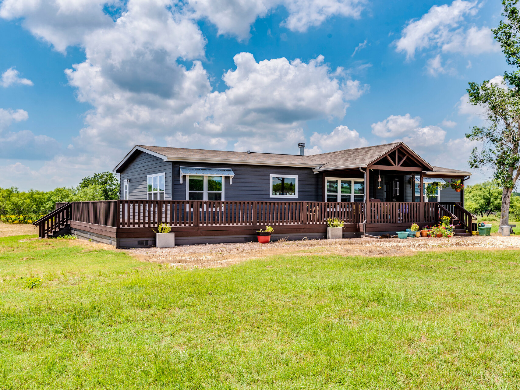 7000 FM 713 Dale/McMahan, TX 78616